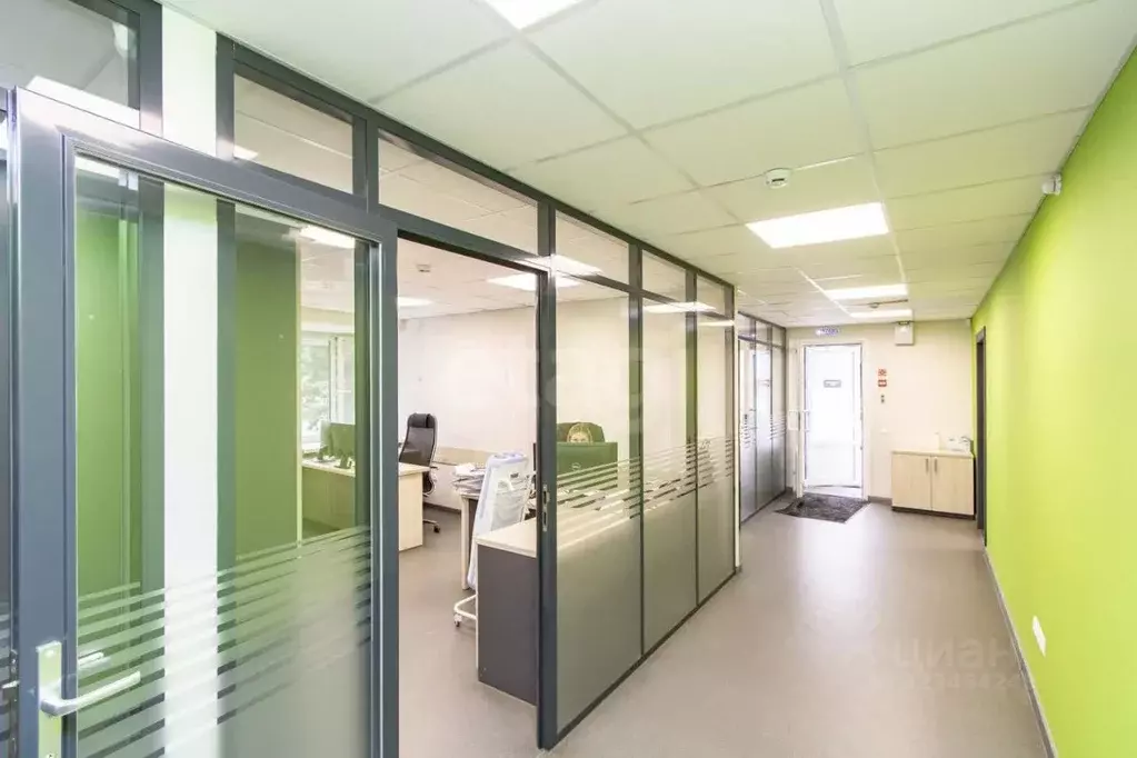 Офис в Тюменская область, Тюмень ул. Шиллера, 22 (81 м) - Фото 1