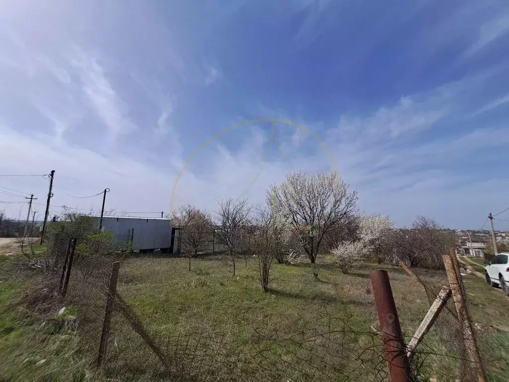 Участок в Крым, Симферопольский район, Трудовское с/пос, Живописное ... - Фото 1