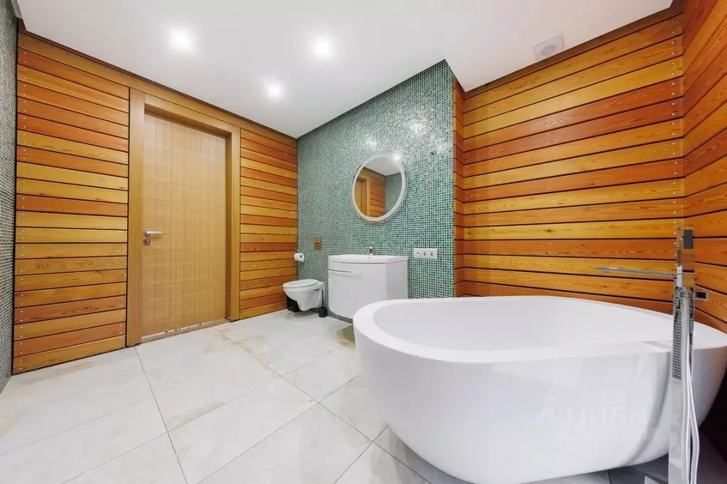 Дом в Московская область, Красногорск городской округ, Нахабино пгт ... - Фото 1