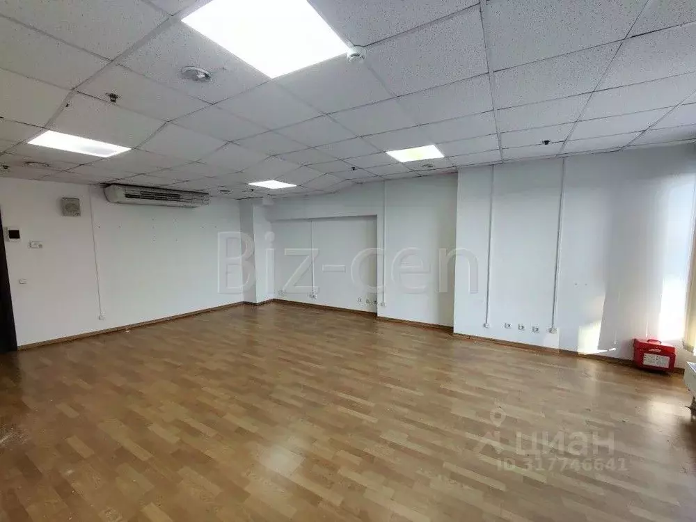 Офис в Санкт-Петербург пл. Александра Невского, 2 (39 м) - Фото 1