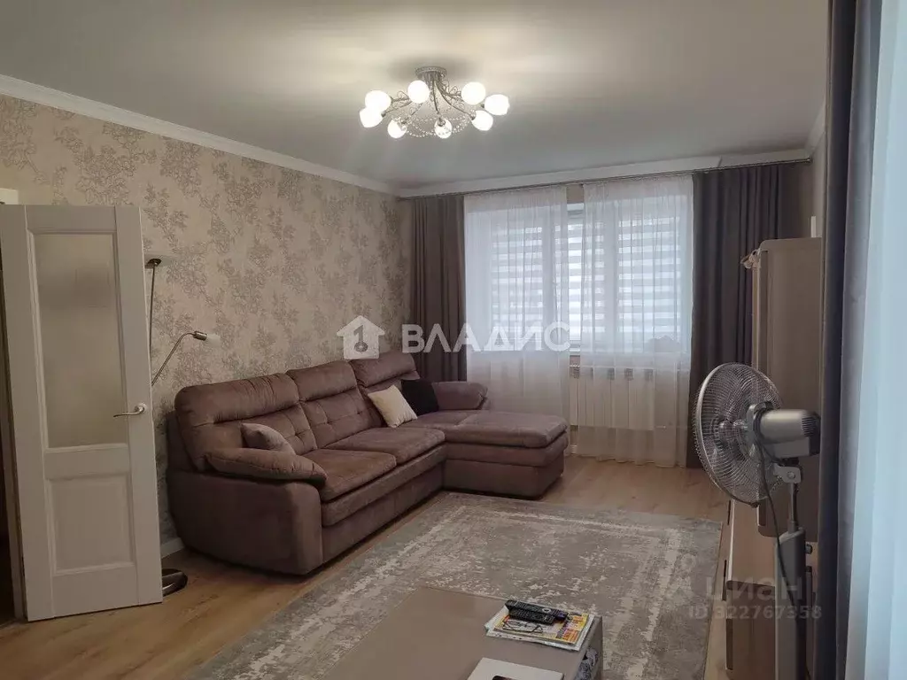 3-к кв. Брянская область, Брянск ул. Дуки, 59/10 (84.0 м) - Фото 1