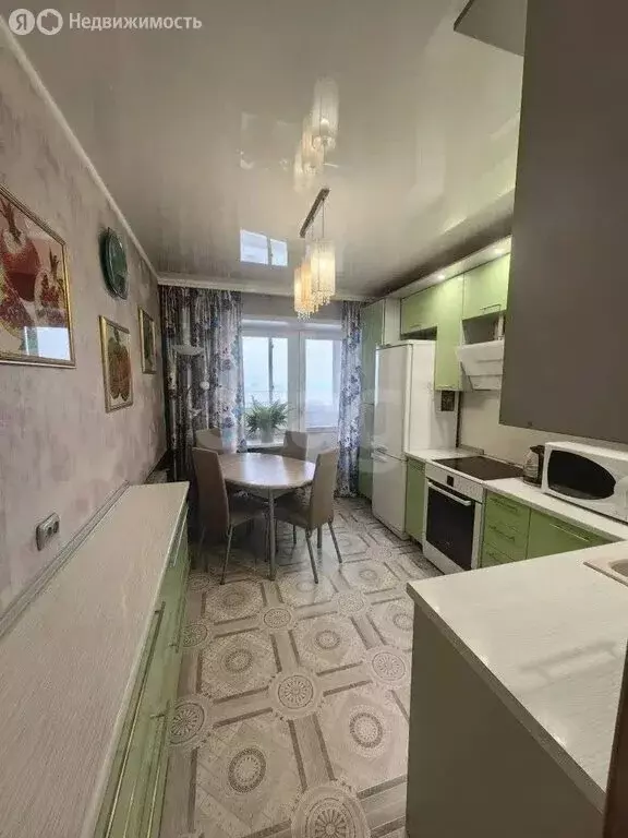 4-комнатная квартира: Чита, Советская улица, 25 (93.2 м) - Фото 1