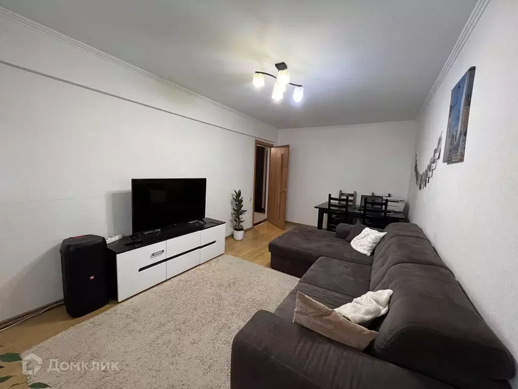 Продаётся 3-к квартира, 70 м - Фото 0