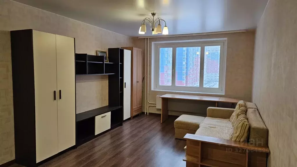 1-к кв. Тюменская область, Тюмень Кремлевская ул., 85 (44.0 м) - Фото 1