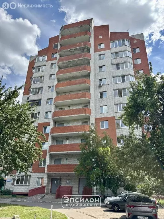 3-комнатная квартира: Курск, Республиканская улица, 28А (72.2 м) - Фото 1