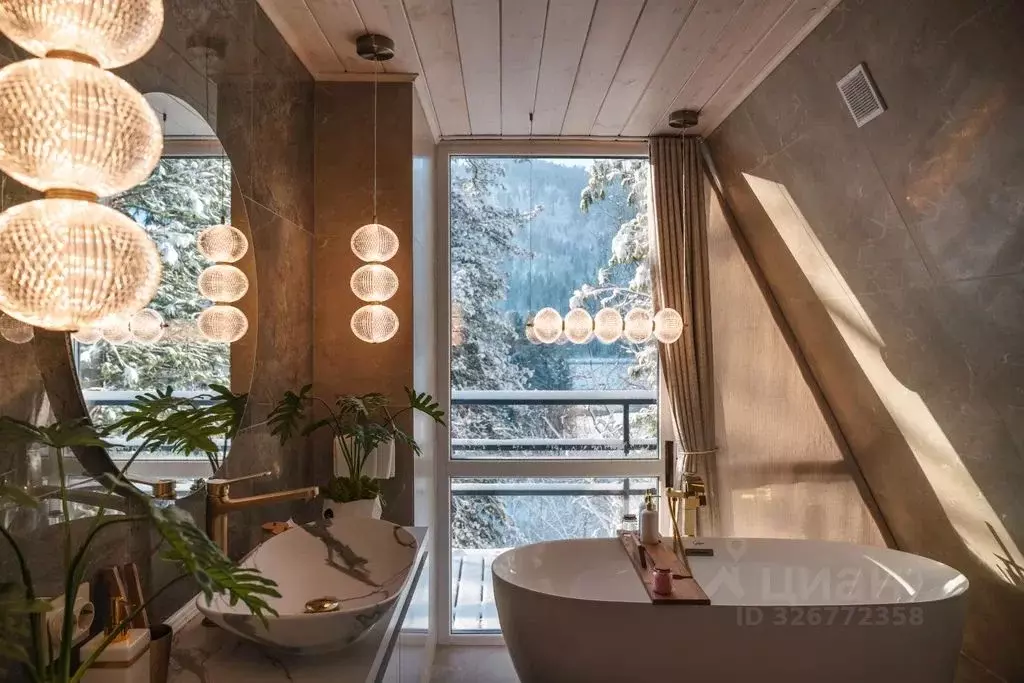 Дом в Алтай, Турочакский район, с. Артыбаш Телецкая ул., 128Б (67 м) - Фото 1