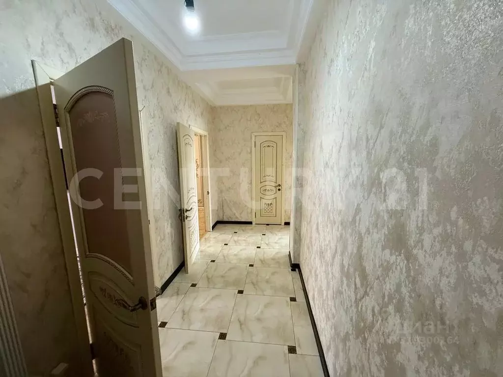 2-к кв. Дагестан, Махачкала ул. Лизы Чайкиной, 84 (73.0 м) - Фото 1