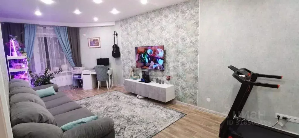 3-к кв. Самарская область, Тольятти ул. Баныкина, 21А (89.0 м) - Фото 0