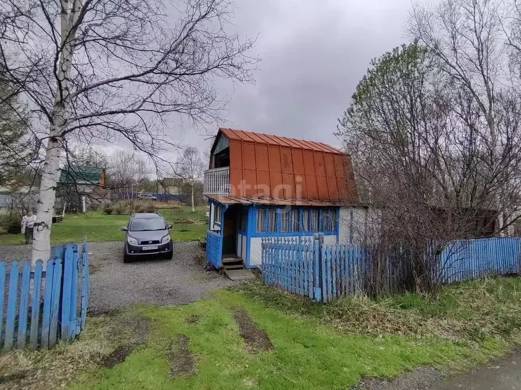 Дом в Камчатский край, Елизово ул. Рябиновая (50 м) - Фото 0