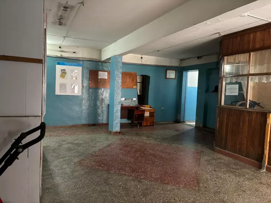 Комната Омская область, Омск ул. 4-я Железнодорожная, 6 (13.5 м) - Фото 1