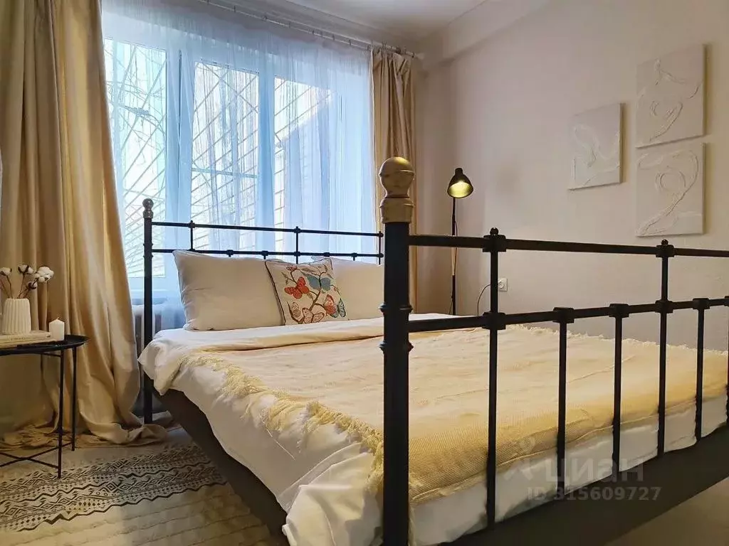 Студия Ставропольский край, Пятигорск ул. Орджоникидзе, 11К3 (18.0 м) - Фото 1