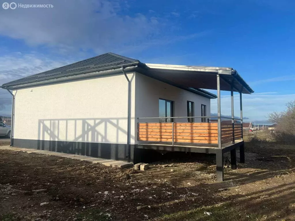 Дом в станица Раевская, Материнский переулок (100 м) - Фото 1