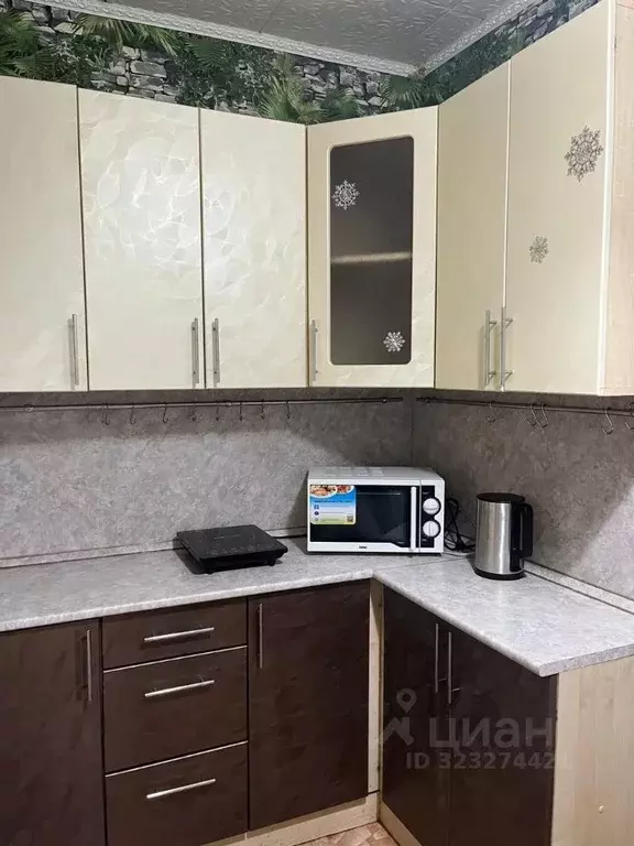 2-к кв. Удмуртия, Ижевск ул. Гагарина, 3А (25.0 м) - Фото 1