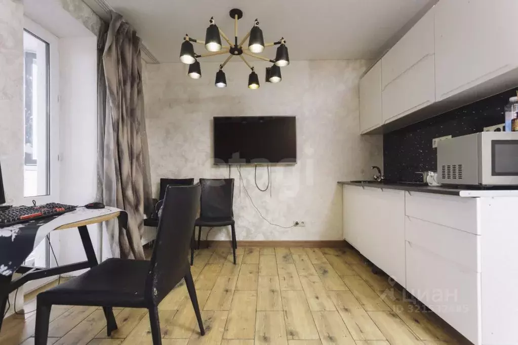 Студия Башкортостан, Уфа ул. Адмирала Макарова, 27 (21.0 м) - Фото 1