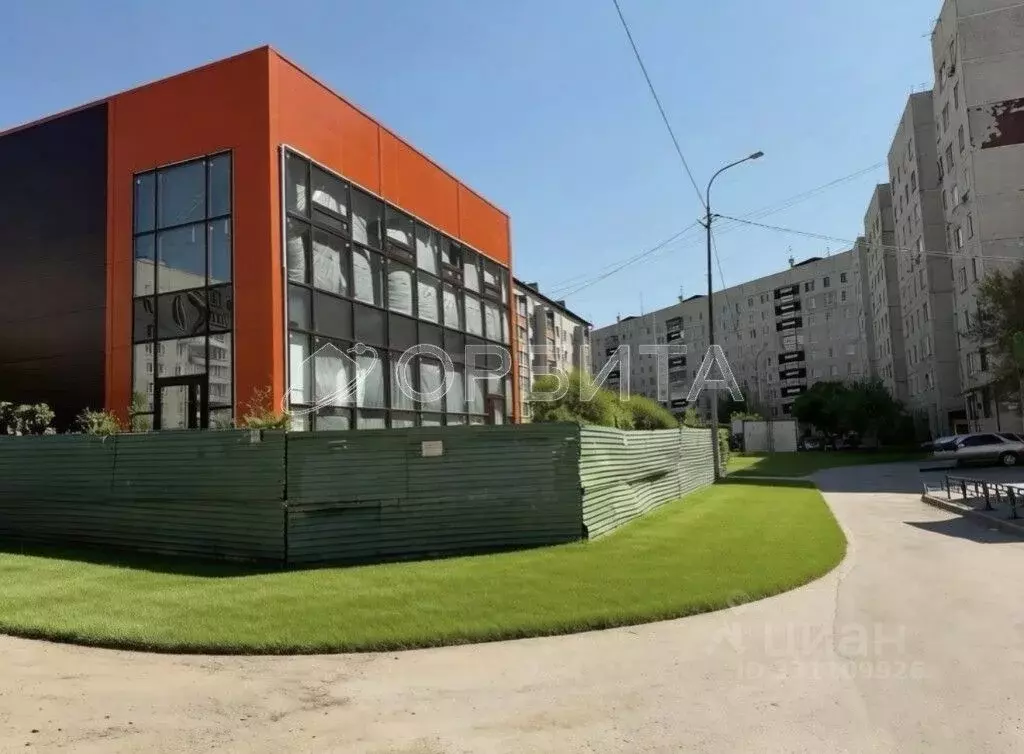 Помещение свободного назначения в Тюменская область, Тюмень 6-й мкр,  ... - Фото 1