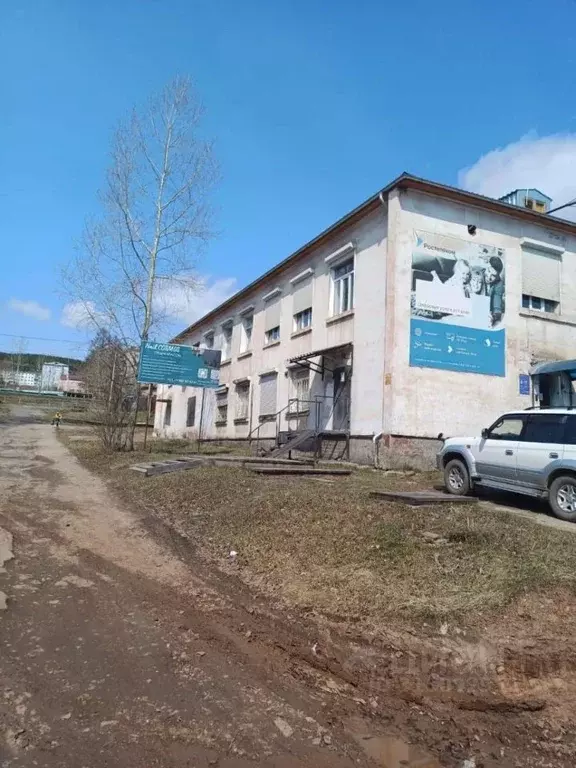 Помещение свободного назначения в Иркутская область, Усть-Кут ул. ... - Фото 1