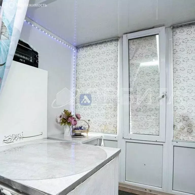 Квартира-студия: Тюмень, улица Республики, 243 (16.2 м) - Фото 1
