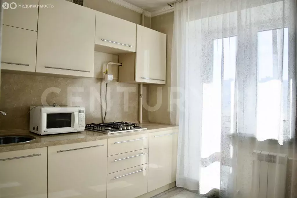 1-комнатная квартира: Чебоксары, улица Красина, 4 (28 м) - Фото 1