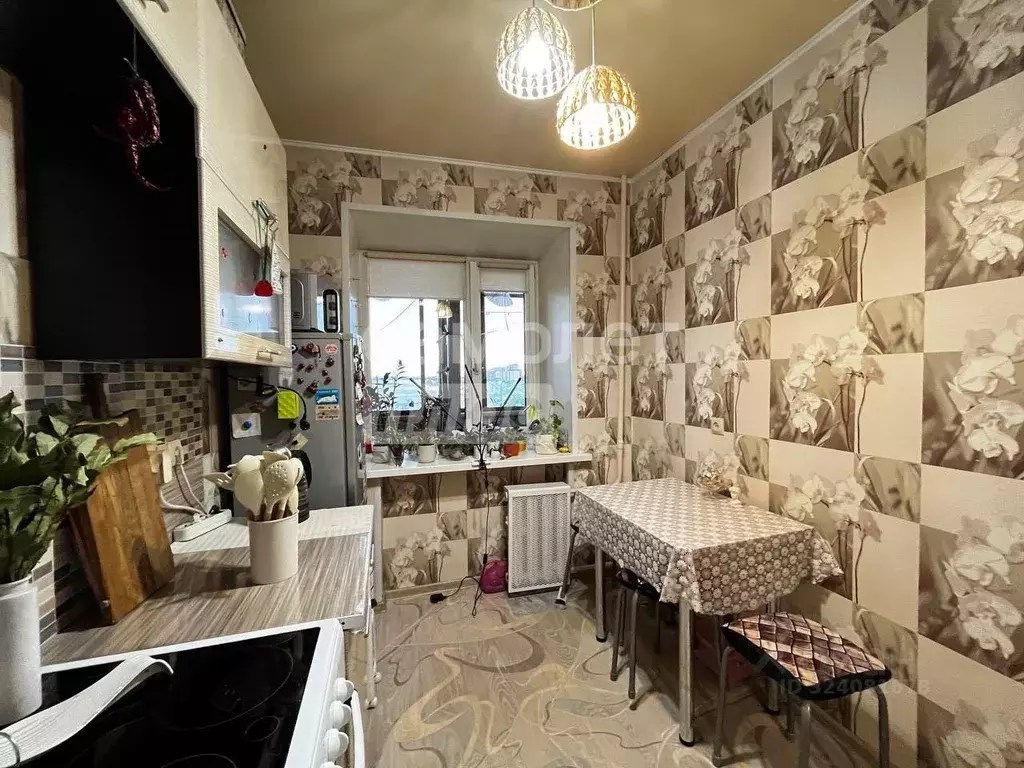 2-к кв. Ханты-Мансийский АО, Нижневартовск ул. Ленина, 9к2 (48.8 м) - Фото 2