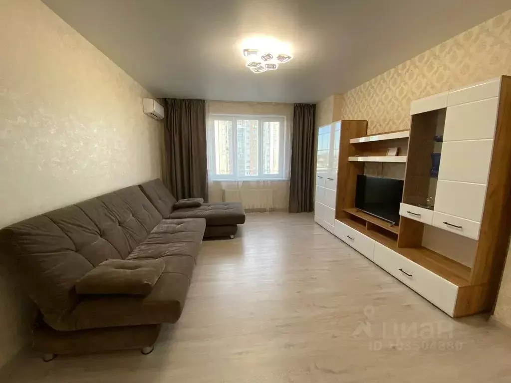 2-к кв. Татарстан, Казань Роторная ул., 27В (65.0 м) - Фото 1