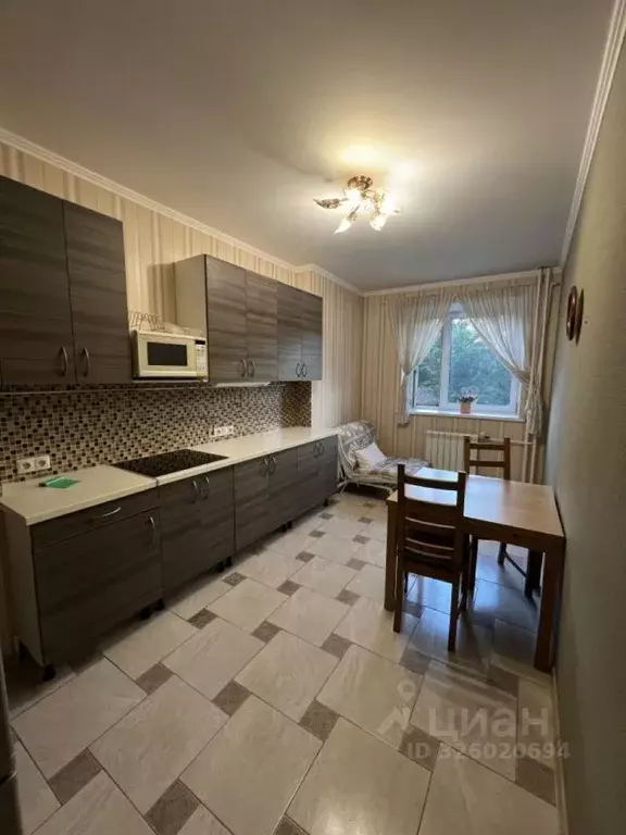 2-к кв. Московская область, Химки Сходня мкр, ул. Ленина, 33 (69.6 м) - Фото 1