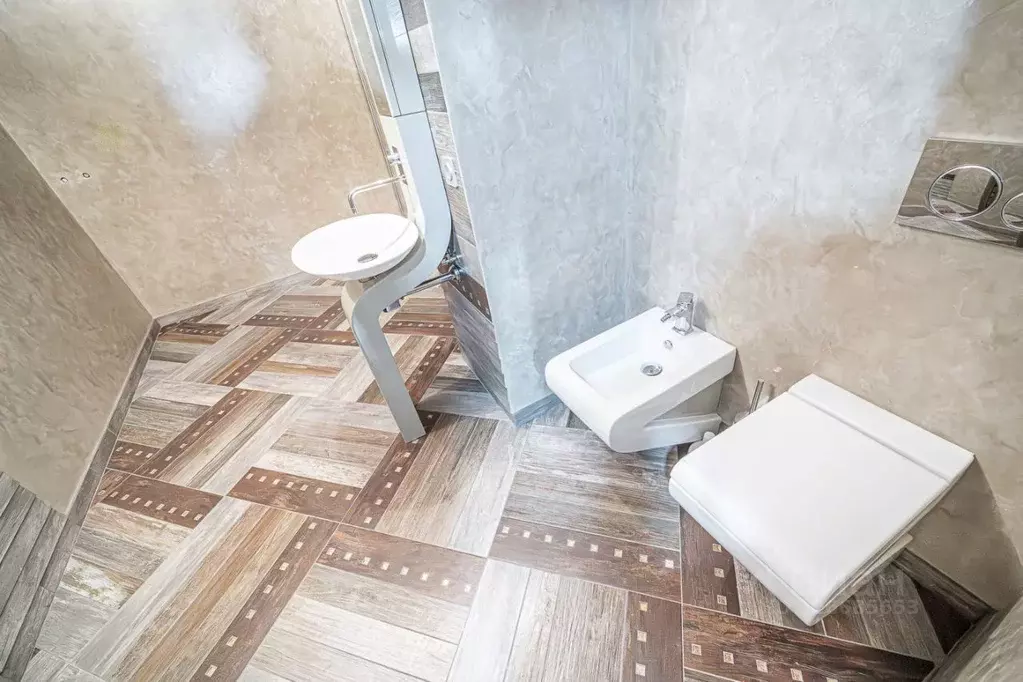 2-к кв. Пермский край, Пермь ул. Чернышевского, 15А (81.0 м) - Фото 1