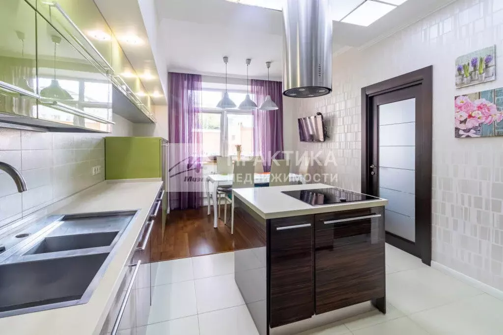 Продается 5-комнатная квартира - Фото 1