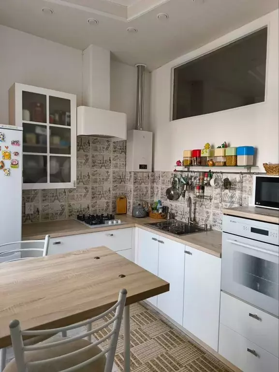 3-к. квартира, 67 м, 1/1 эт. - Фото 1