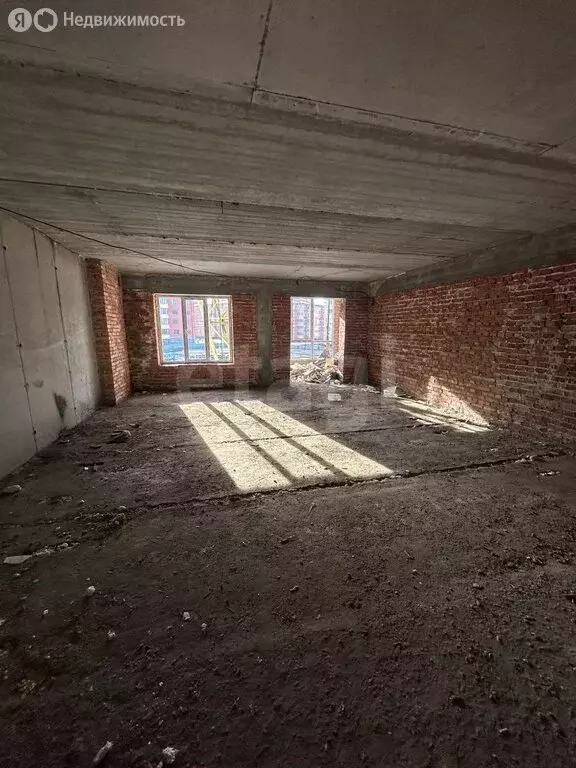 2-комнатная квартира: Владикавказ, улица Билара Кабалоева, 8А (99 м) - Фото 2