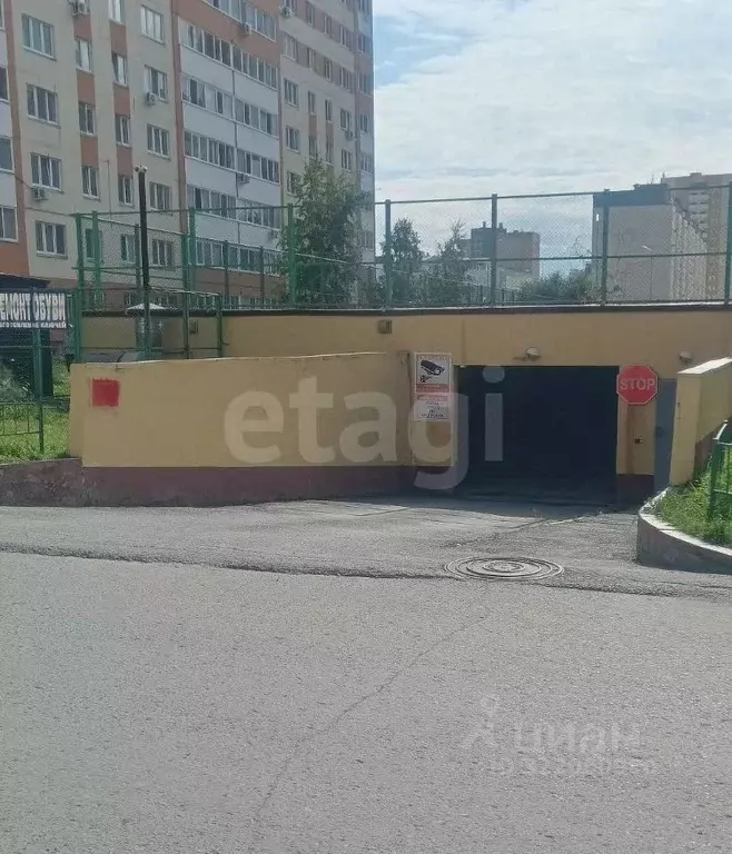 Гараж в Тюменская область, Тюмень ул. Казачьи луга, 4к2 (17 м) - Фото 1