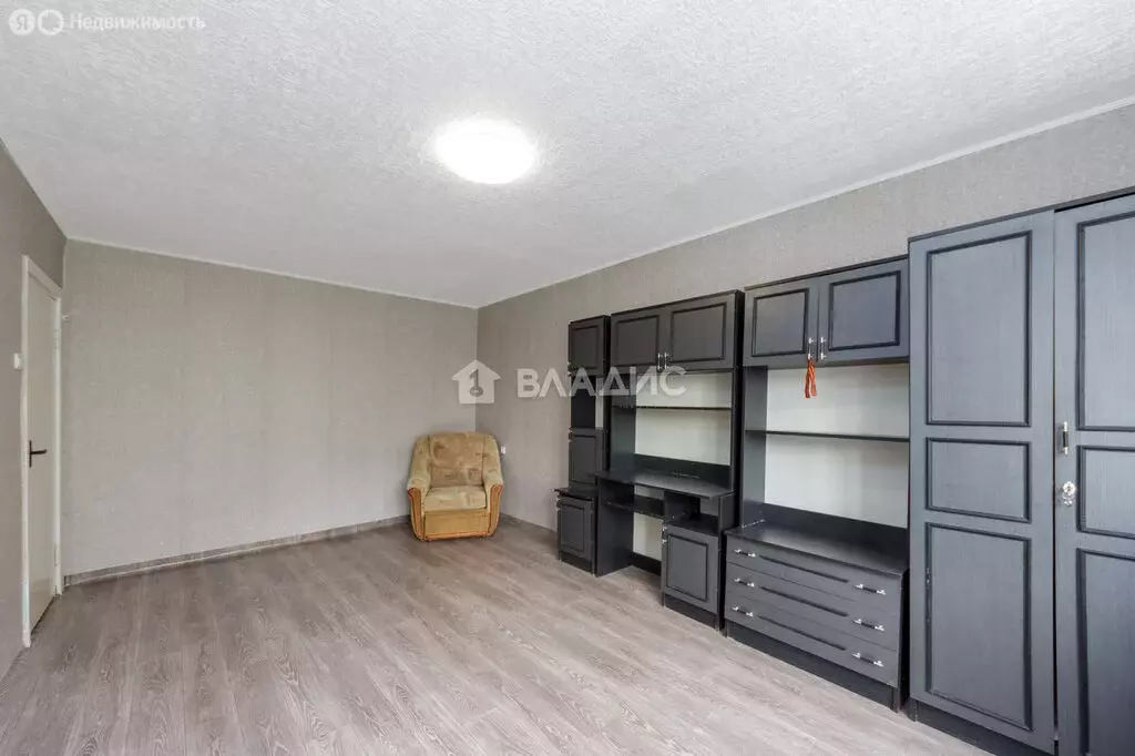 1-комнатная квартира: Калининград, Киевская улица, 36 (31.6 м) - Фото 1