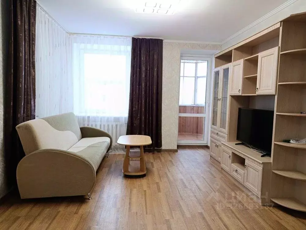 2-к кв. Омская область, Омск ул. Маршала Жукова, 144 (58.0 м) - Фото 1