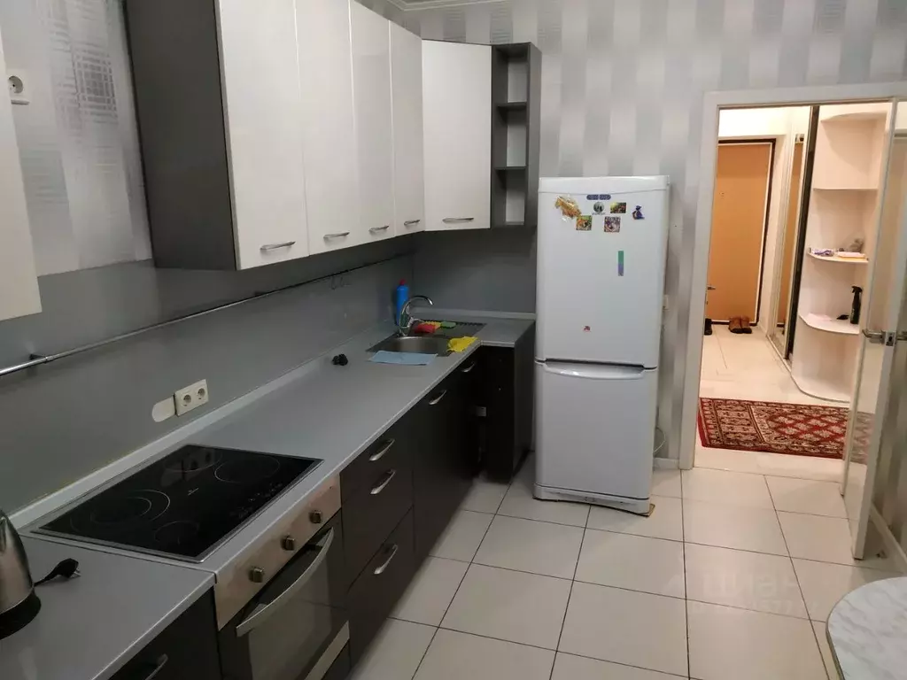 2-к кв. Башкортостан, Уфа Колгуевский мкр, ул. Файзи Гаскарова, 7 ... - Фото 2