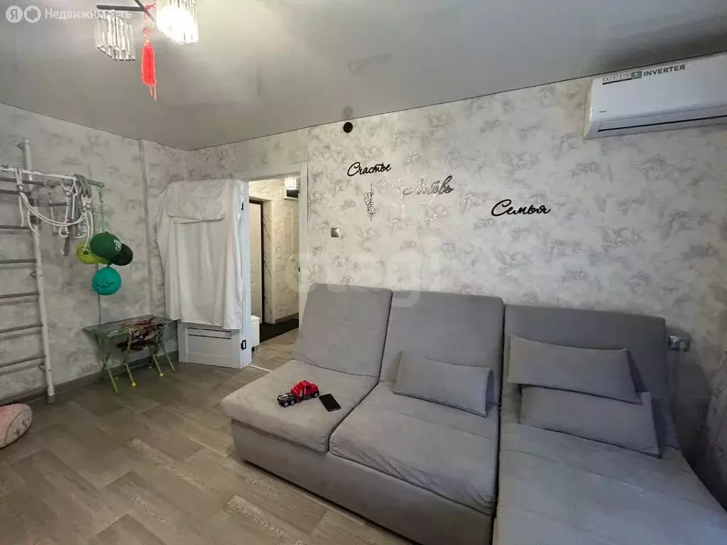 1-комнатная квартира: Оренбург, Центральная улица, 19 (30 м) - Фото 1
