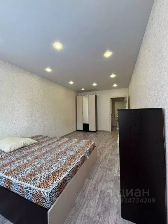 1-к кв. Чувашия, Чебоксары бул. Солнечный, 8к1 (43.0 м) - Фото 1