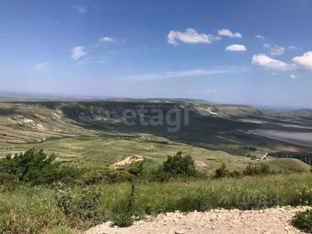 Участок в Крым, Симферопольский район, с. Первомайское  (105.9 сот.) - Фото 1