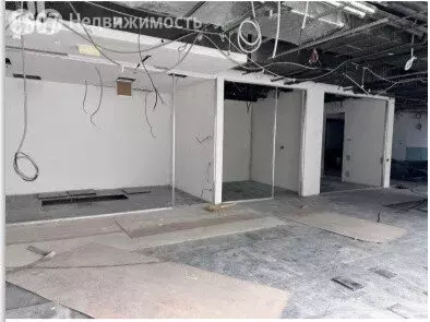 Помещение свободного назначения (1670 м) - Фото 1