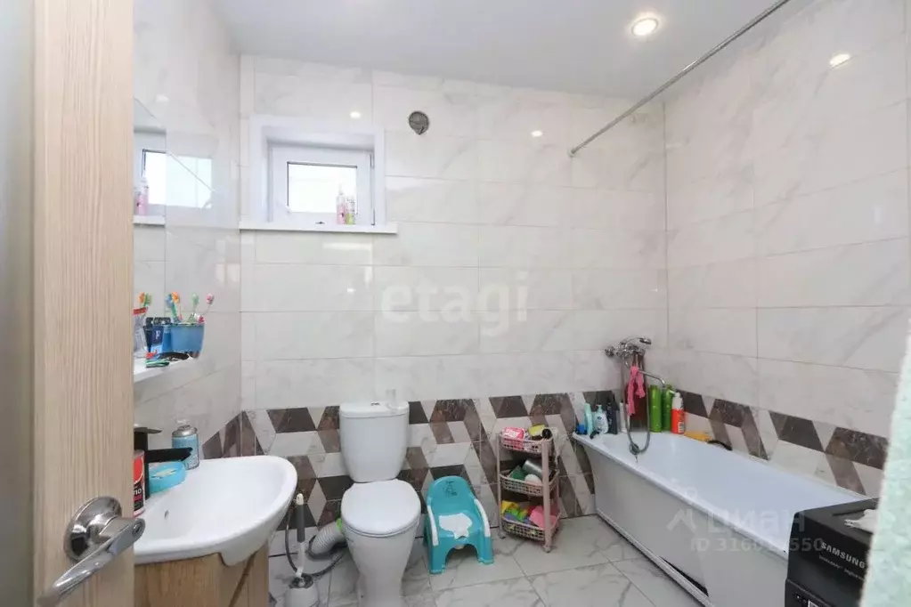 Дом в Иркутская область, Иркутский муниципальный округ, с. Мамоны ул. ... - Фото 1