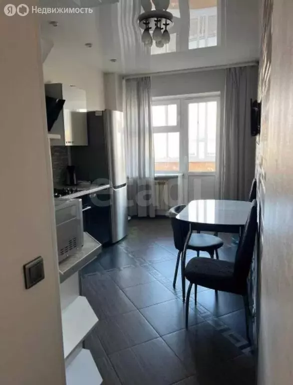 1-комнатная квартира: Якутск, улица Кузьмина, 32/4 (36 м) - Фото 1