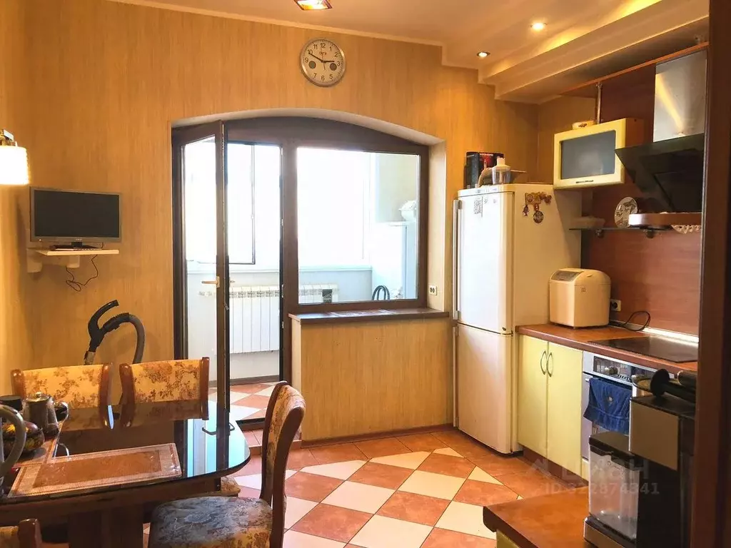 3-к кв. Ханты-Мансийский АО, Сургут Университетская ул., 23/5 (68.1 м) - Фото 2