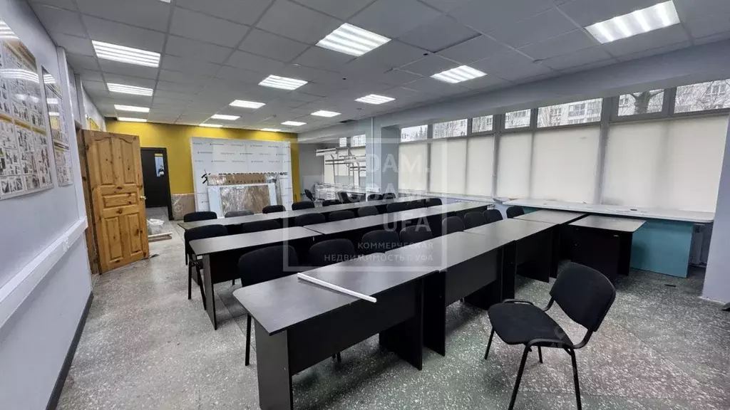 Офис в Башкортостан, Уфа Российская ул., 11 (246 м) - Фото 1