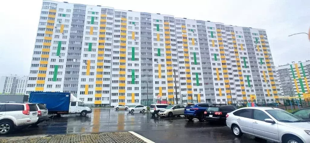 1-комнатная квартира: Чебоксары, улица Писателя Лаврентия Таллерова, ... - Фото 2