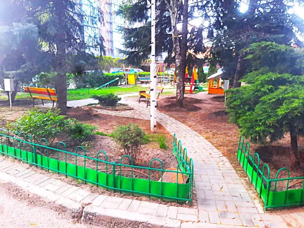 Продаётся 1-к квартира, 76 м - Фото 0