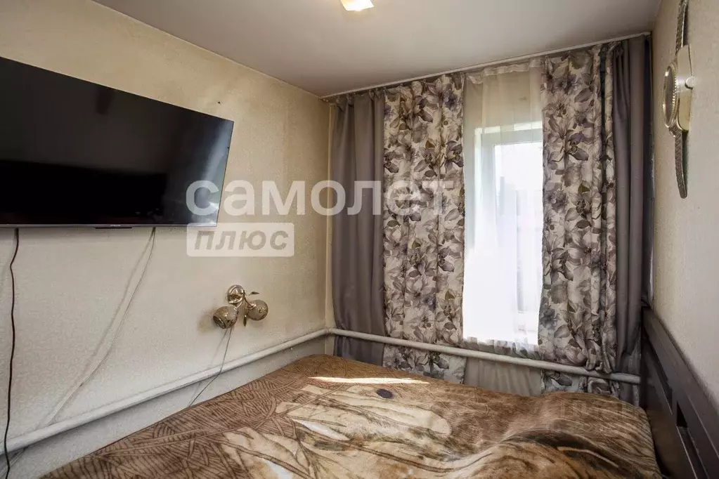 Дом в Кемеровская область, Кемерово ул. Достоевского, 13 (48 м) - Фото 1