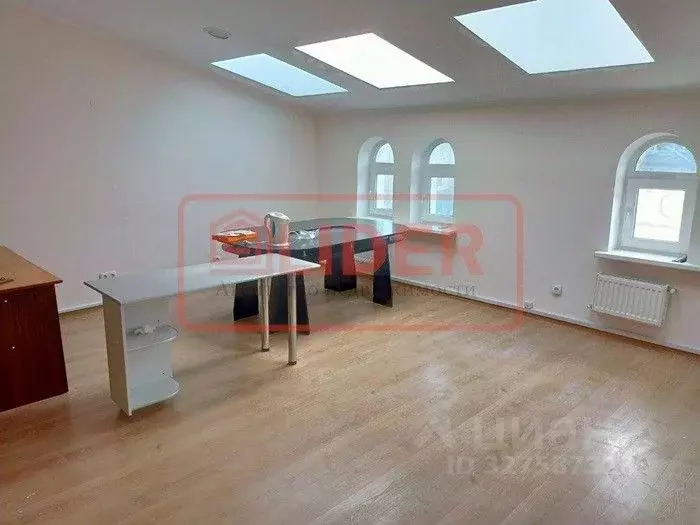 Офис в Севастополь ул. Очаковцев, 31 (35000 м) - Фото 0