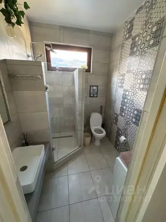 Дом в Крым, Ялта ул. Средне-Дарсановская, 12 (300 м) - Фото 2