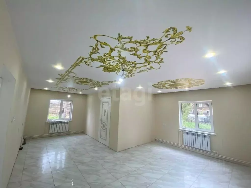 Дом в Саха (Якутия), Якутск пер. Чэчир (99 м) - Фото 1