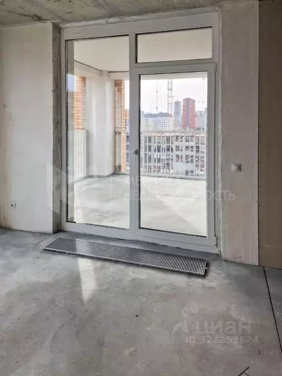 3-к кв. Тюменская область, Тюмень ул. Муравленко, 9к1 (106.0 м) - Фото 1