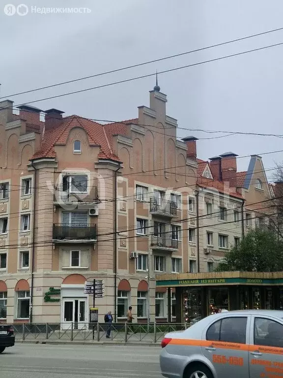 3-комнатная квартира: Калининград, улица Генерала Соммера, 1 (60 м) - Фото 0