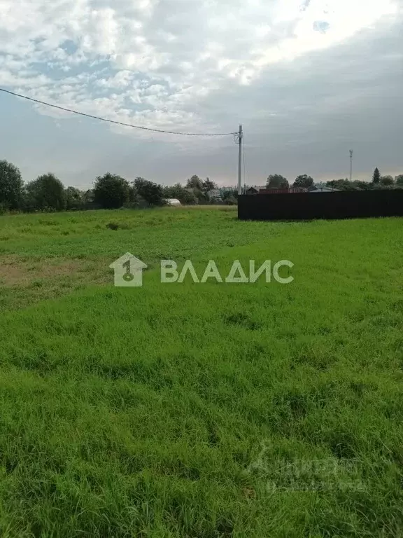 Участок в Ленинградская область, Гатчинский муниципальный округ, д. ... - Фото 1